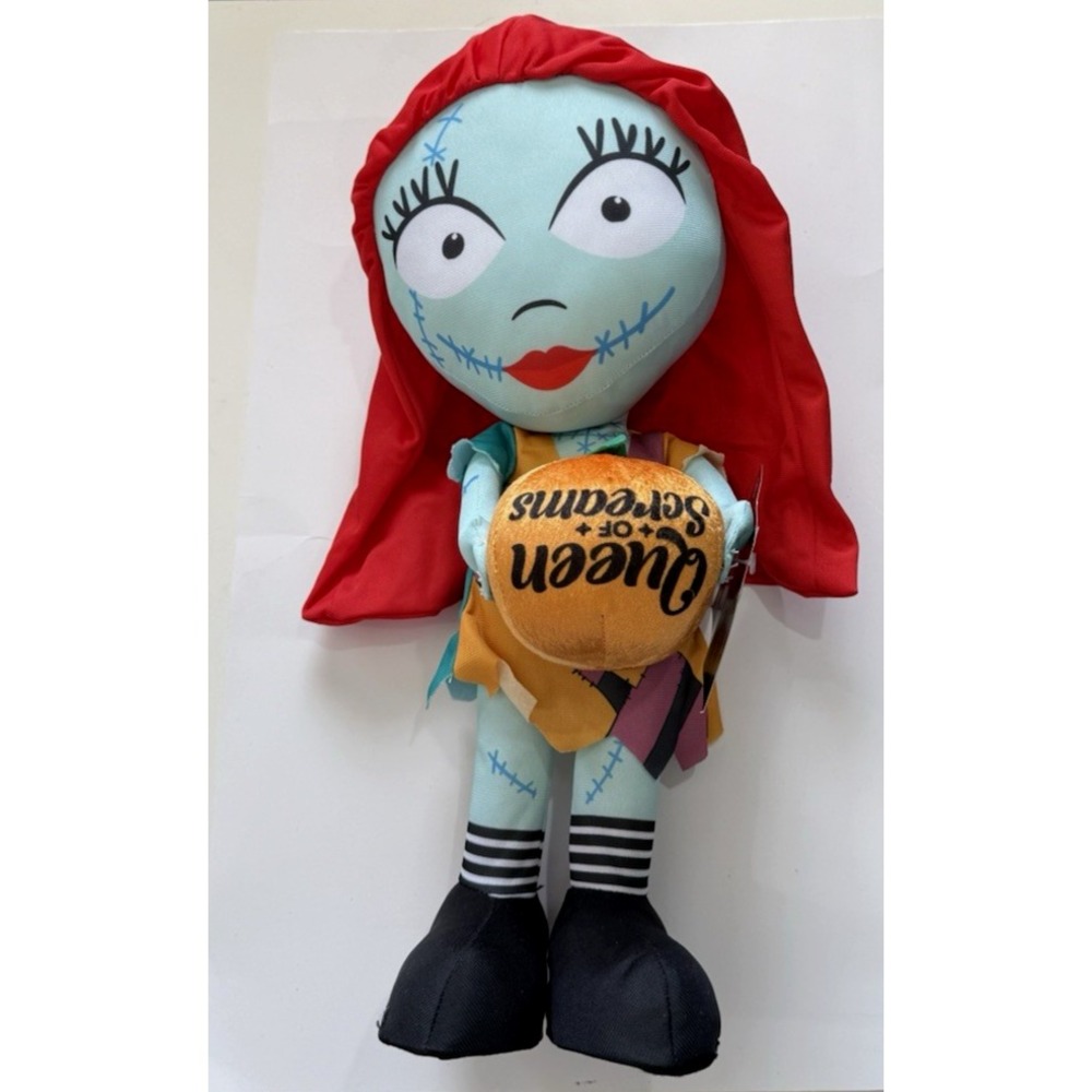 Disney Nightmare Before Christmas Sally 17.5" Halloween Greeter Queen of Screams